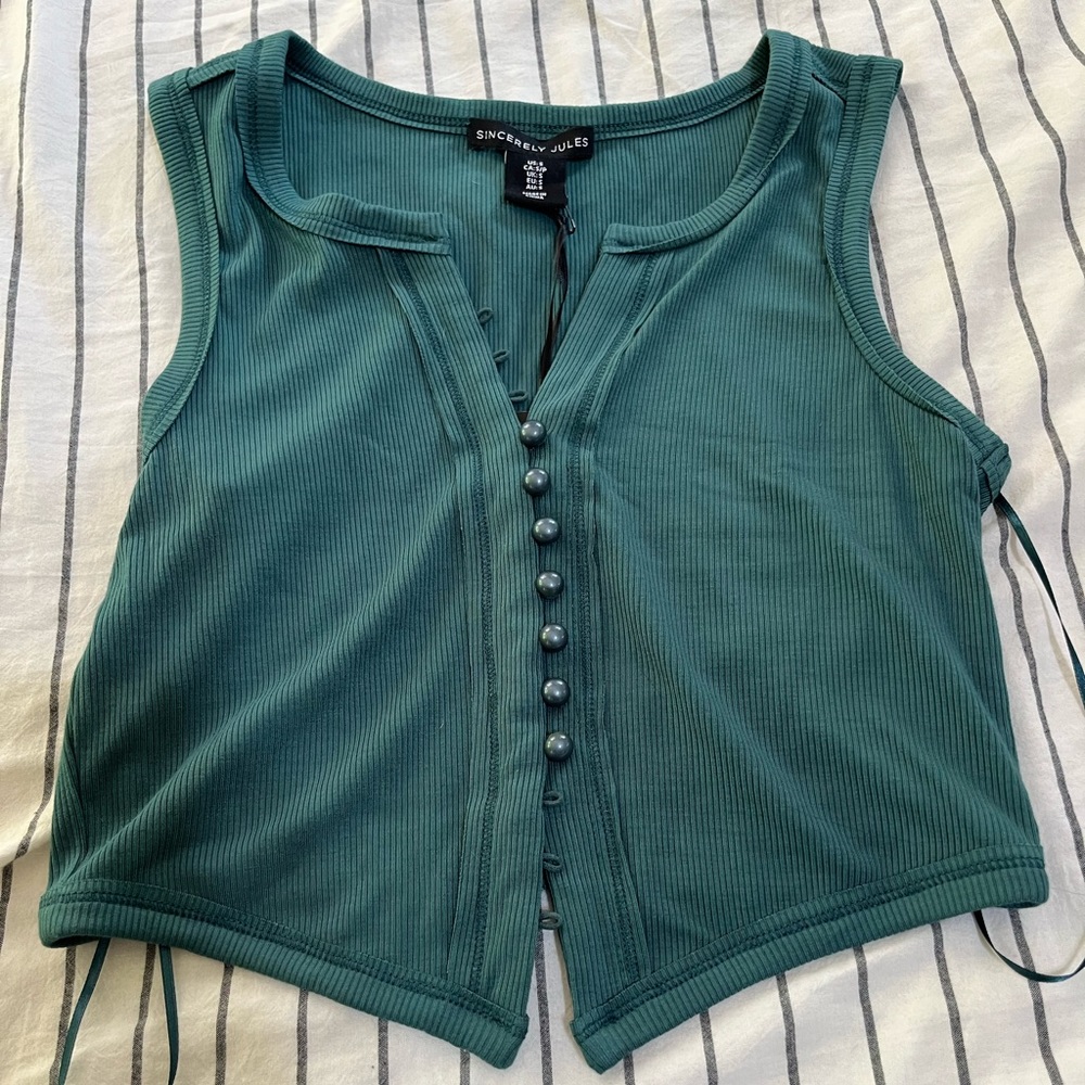 Teal Cropped Button Tank - Picture 2 of 4